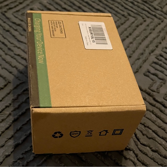 NWT—USB Cable Charging Unit—6 Ports - Picture 8 of 9